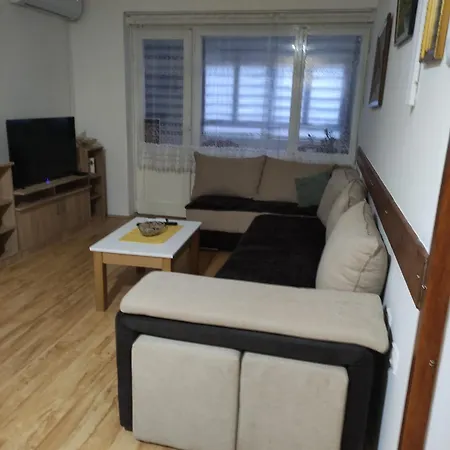 Apartman Ninasta Pirot Exterior foto